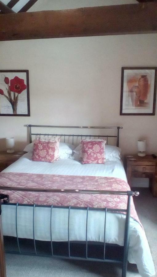 The Lincolnshire Poacher Inn Metheringham Ngoại thất bức ảnh